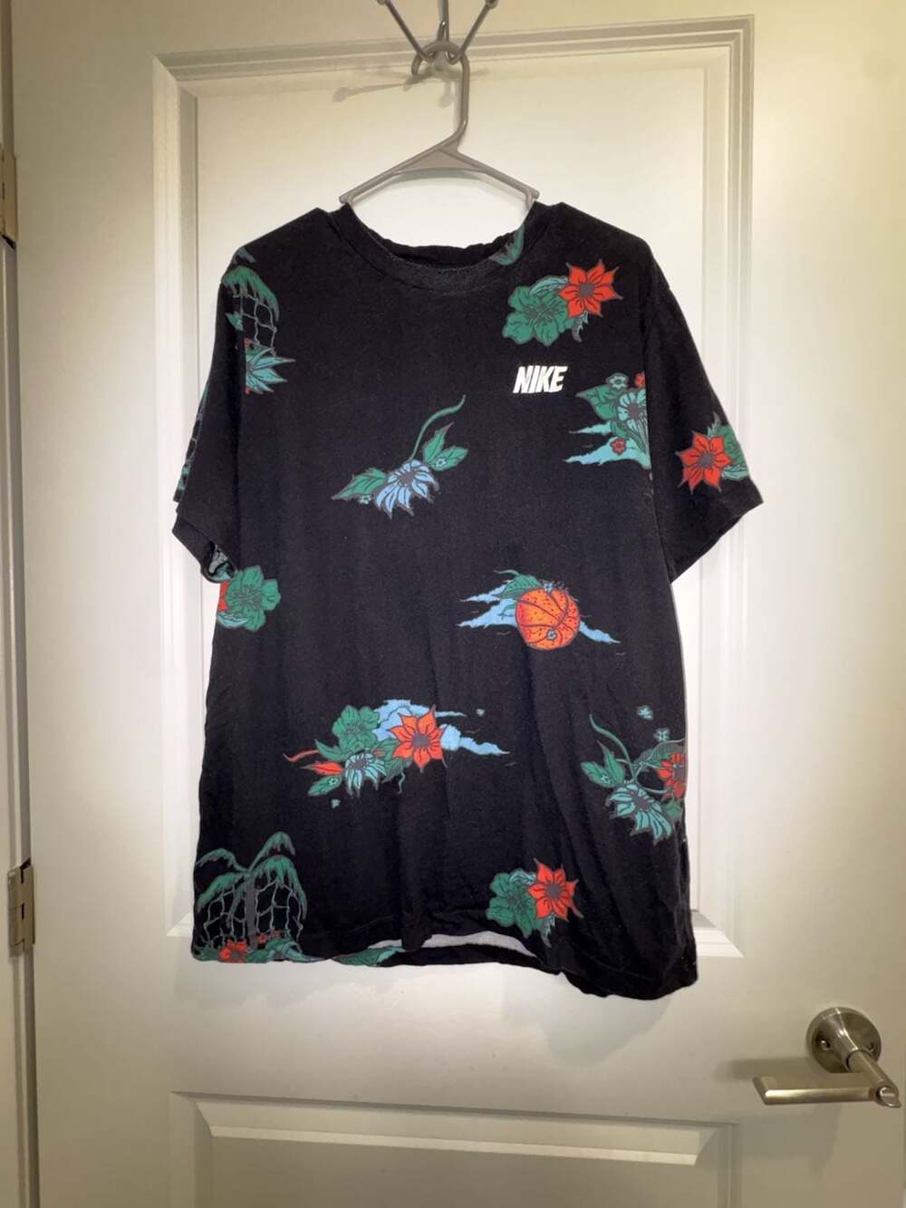 Nike Shirt Mens Sz XL Black Hoops Island Basketball Floral Hawaiian